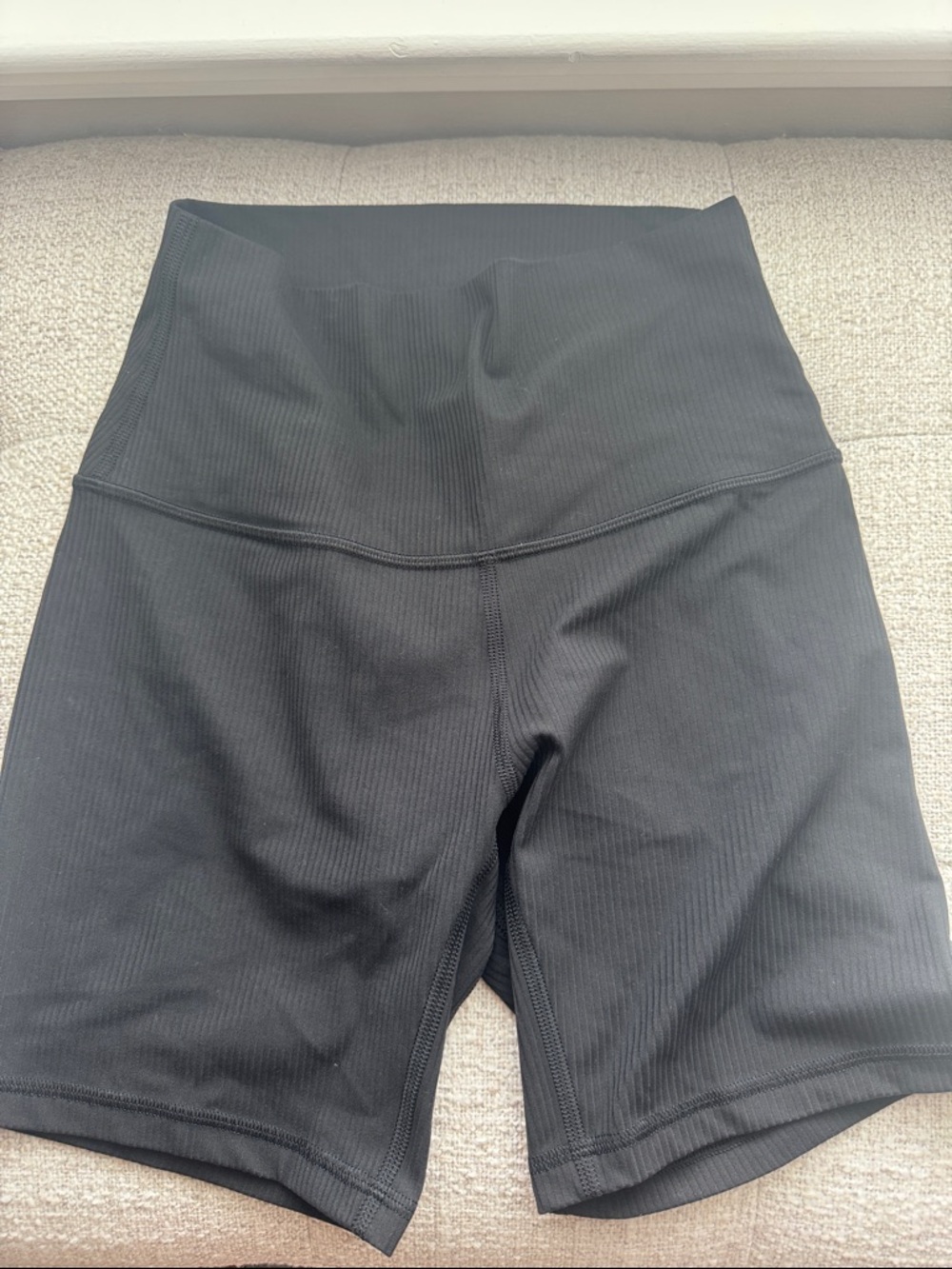NWT Lulu Ribbed Align Short